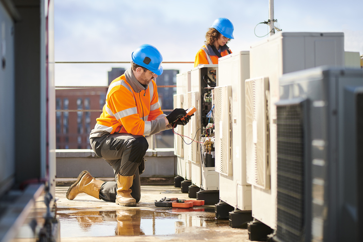 Top Signs You Need Commercial AC Services for Your Building