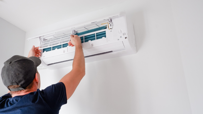 Top 5 Signs It's Time to Call for Air Conditioning Services